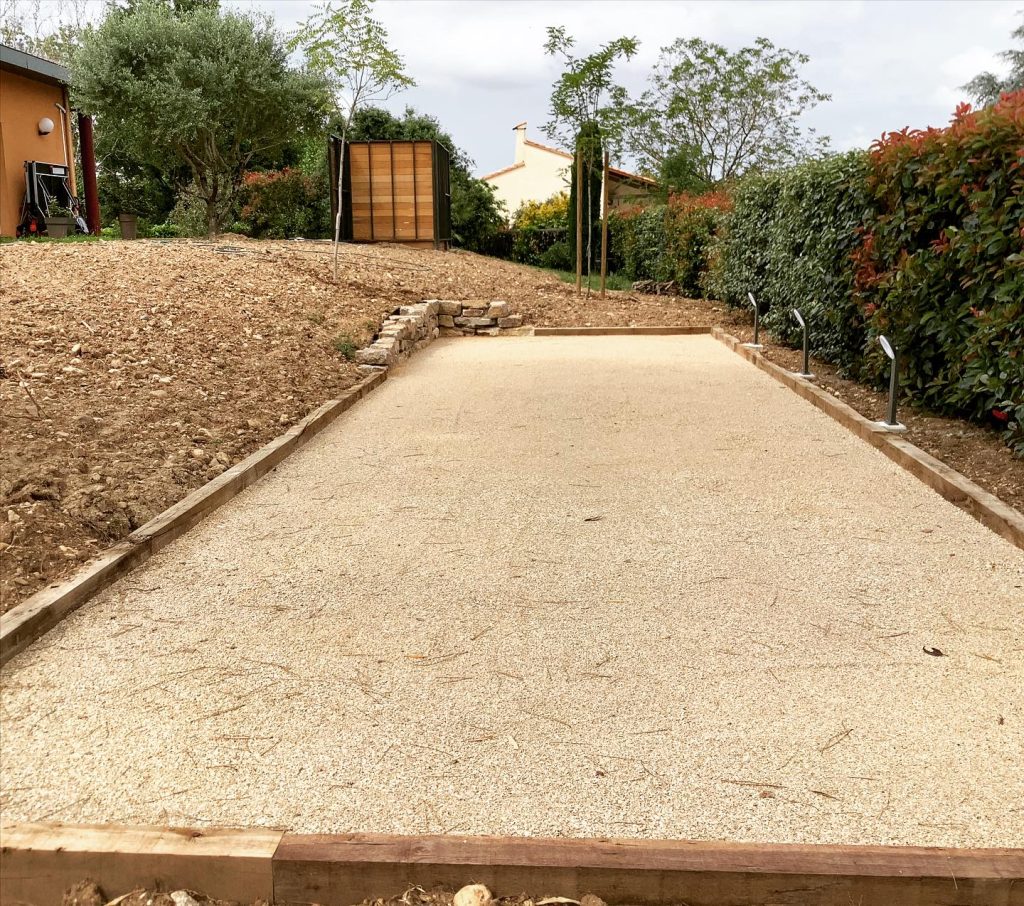 Boulodrome Terrain de Petanque Traverses Paysagères Chêne Escaffre Bois
