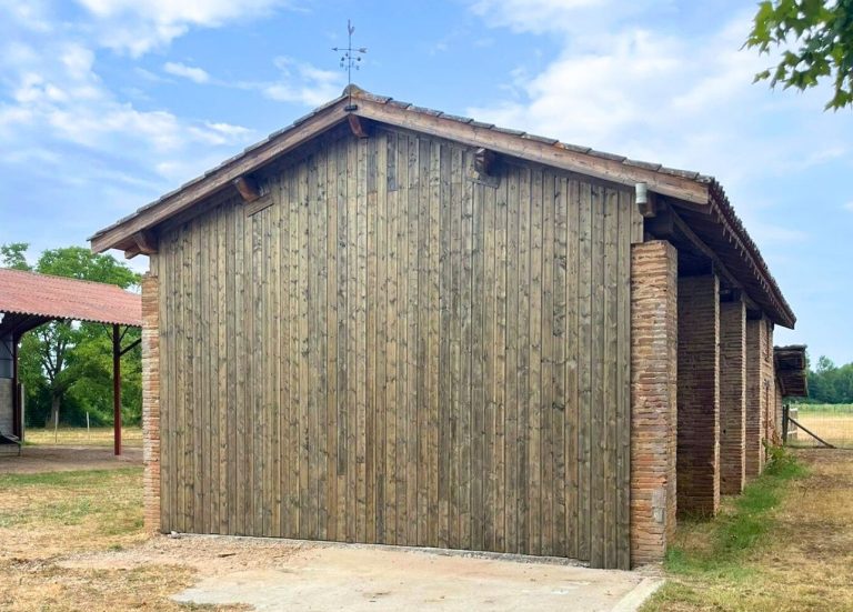 Bardage Clin Nord Blanc Profil Elegie Traité Gris Escaffre Bois