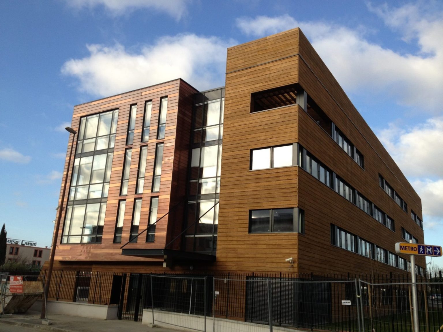 Bureaux MiPih Toulouse Escaffre Bois